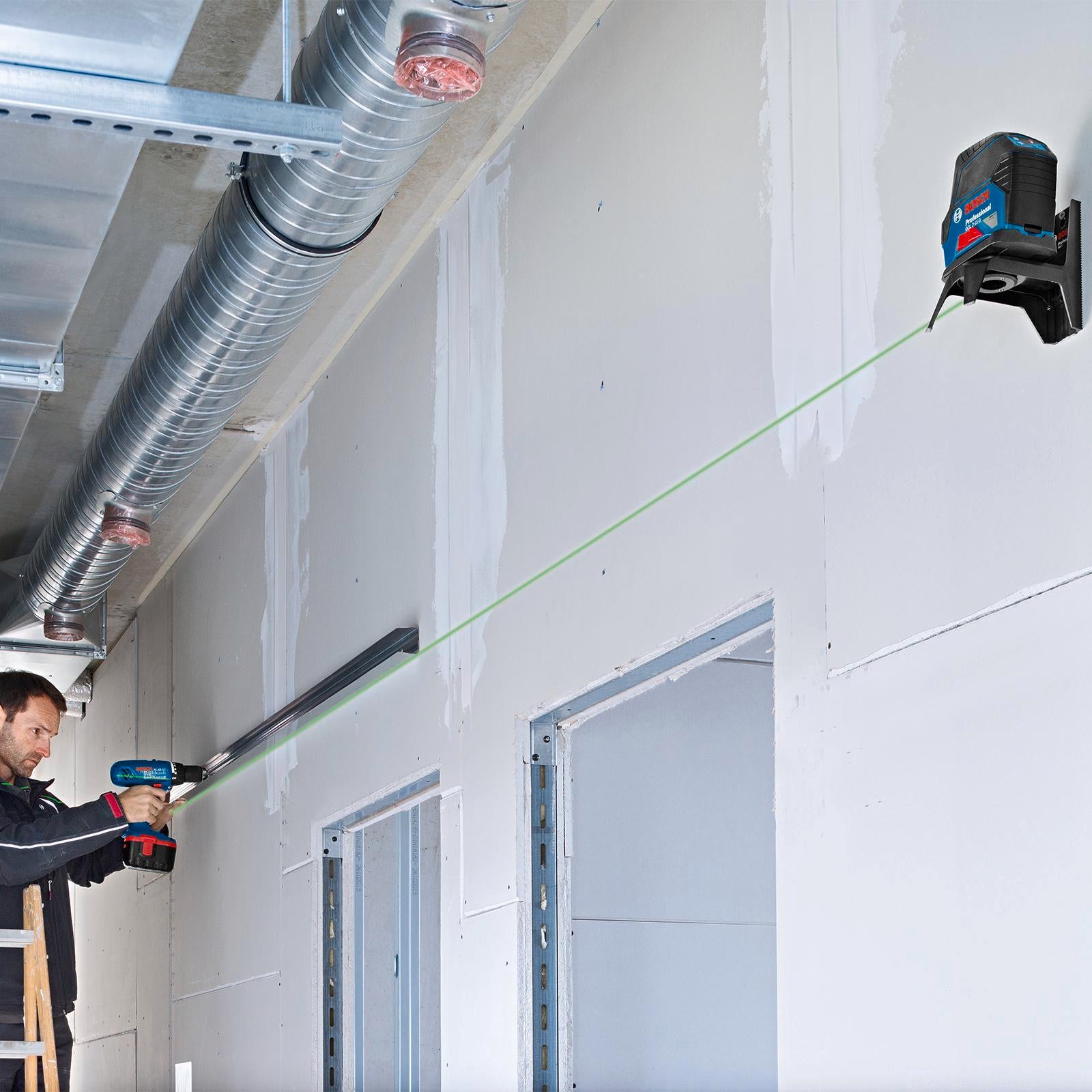 Bosch Professional GCL 2-15 Combi Laser with Plumbs, 15m, Indoor & Outdoor, Case Included 0601066J00
