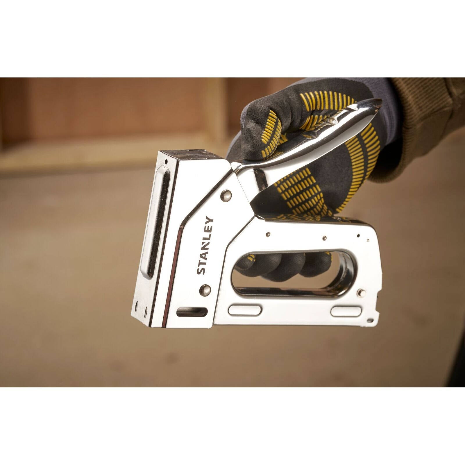 Stanley Heavy Duty Steel Staple Gun TR110