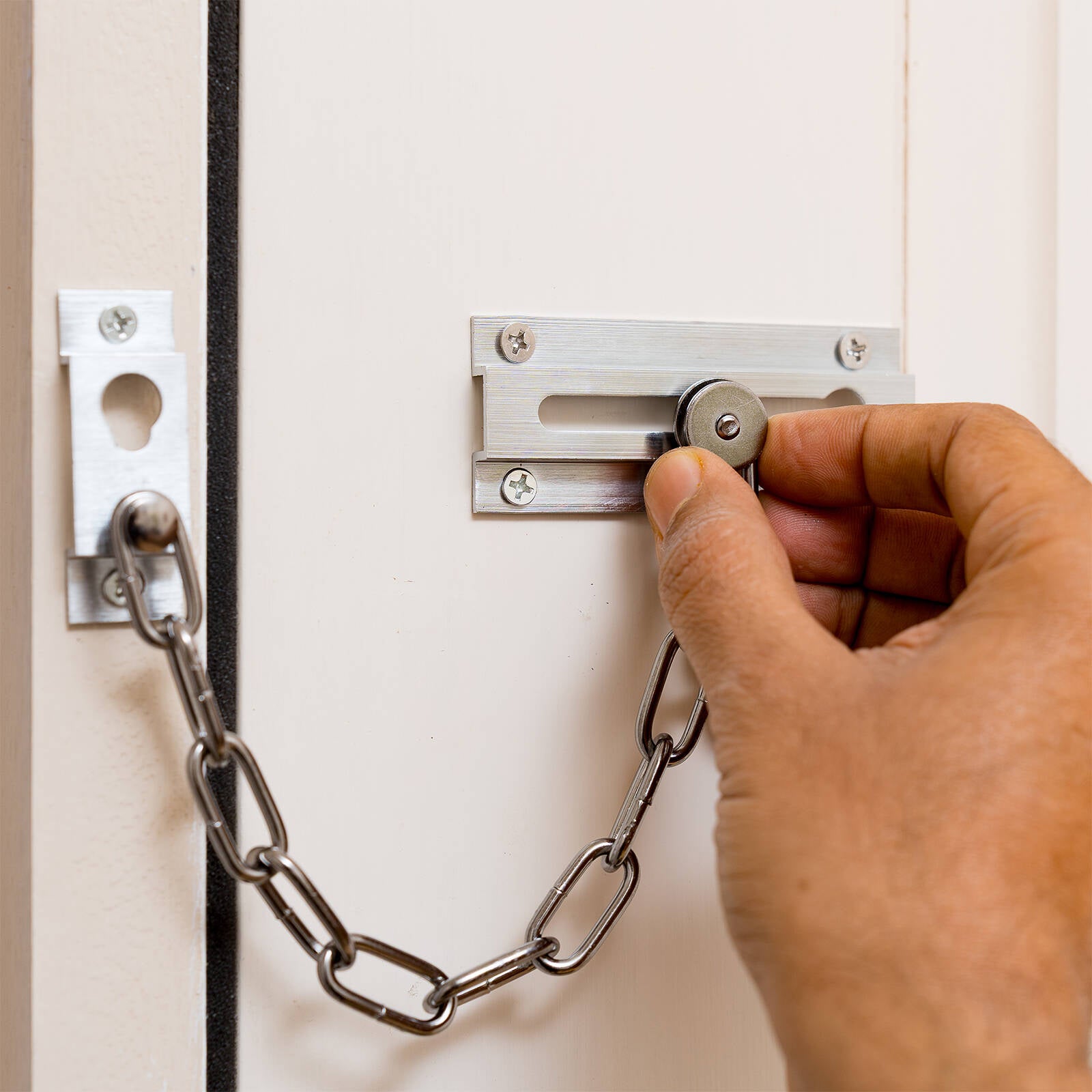 Taskmaster 32mm Satin Chrome Solid Brass Security Door Chain