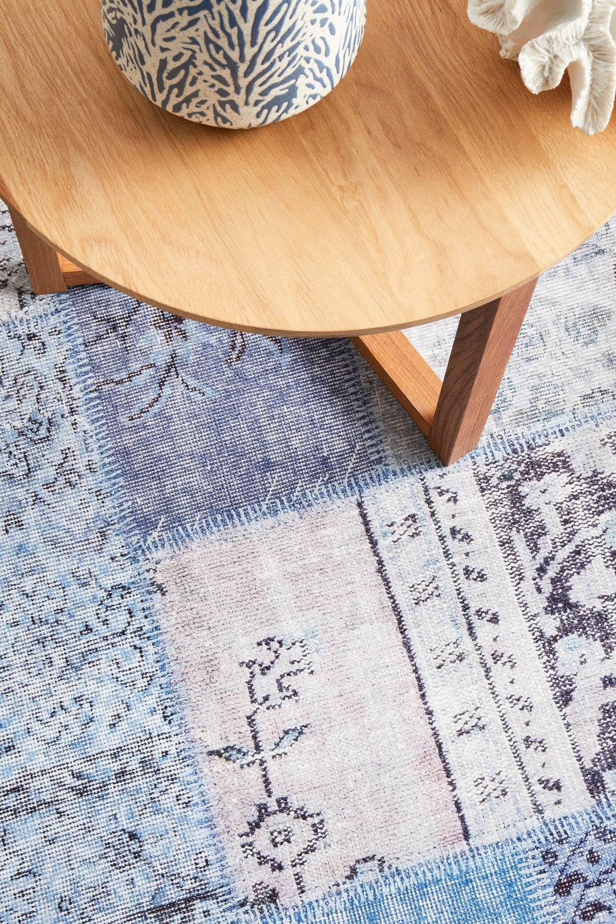 Rug Culture Illusions Large Power Loomed Rug 280x190cm - Denim Polyester - Cotton Backing - ILU121DENIM280X190