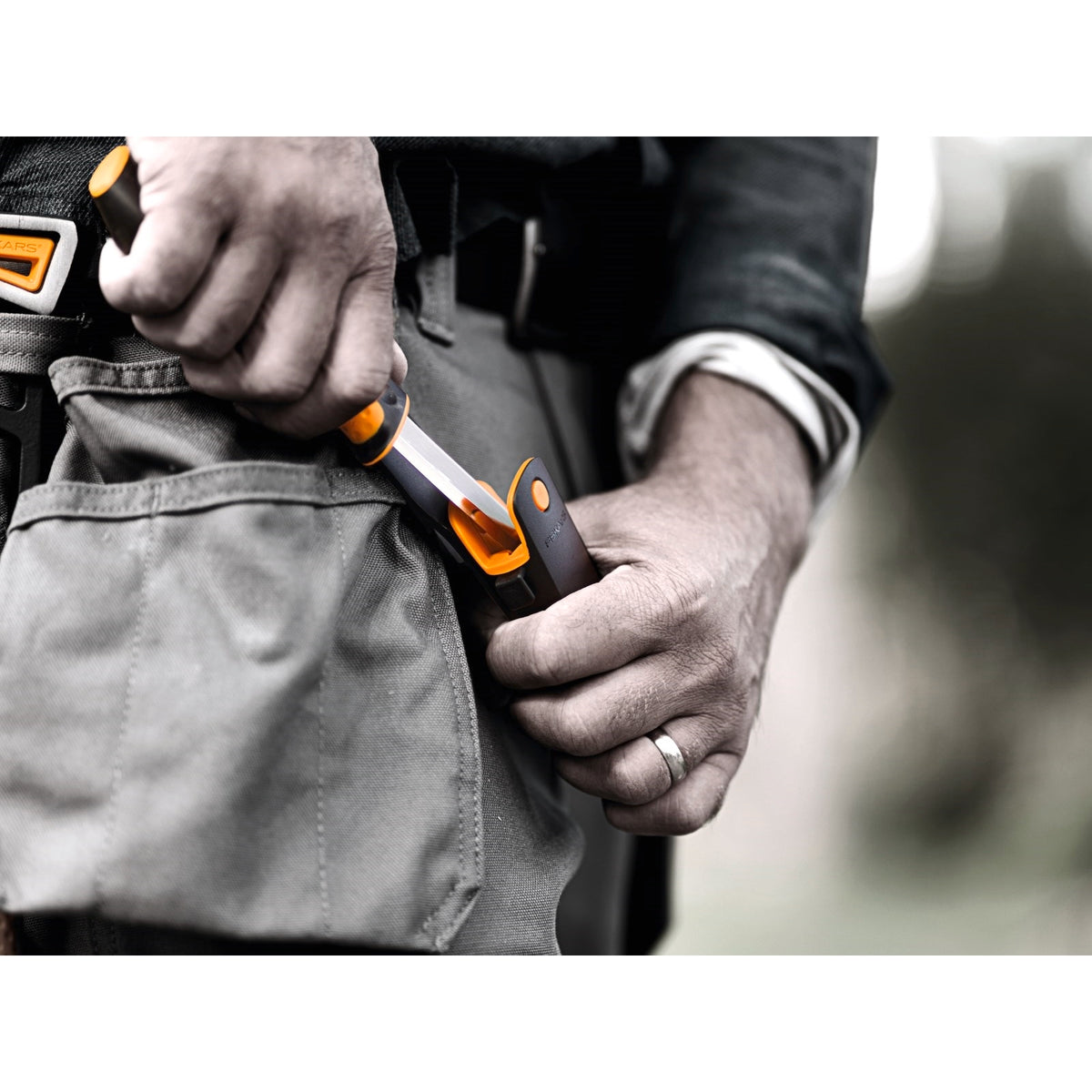 Fiskars Staysharp 80mm Stainless Steel Chisel