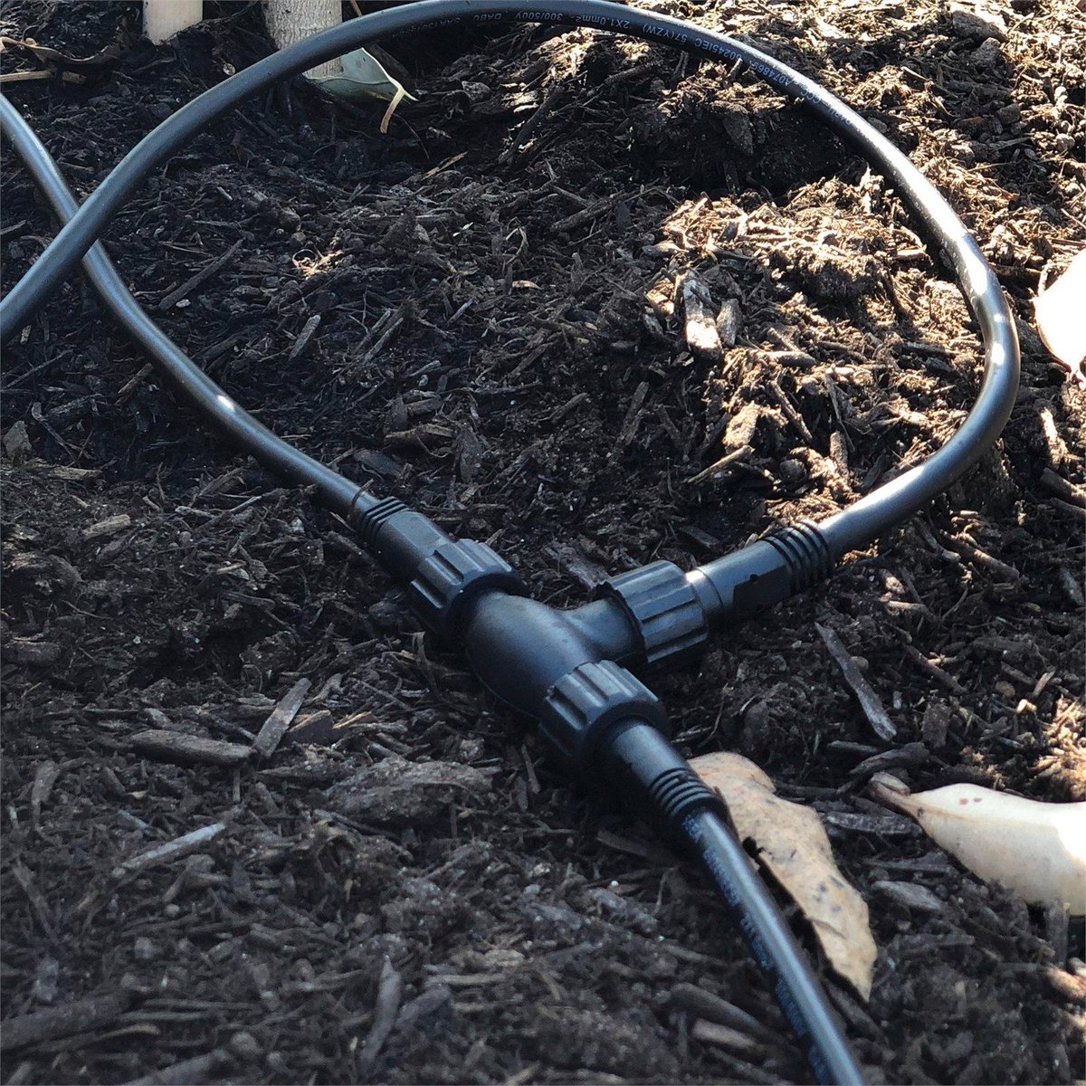 Elluminate Extension Cable 2m - Outdoor Lighting - IP44 Weatherproof - Black - SuperSaverAU - view 4