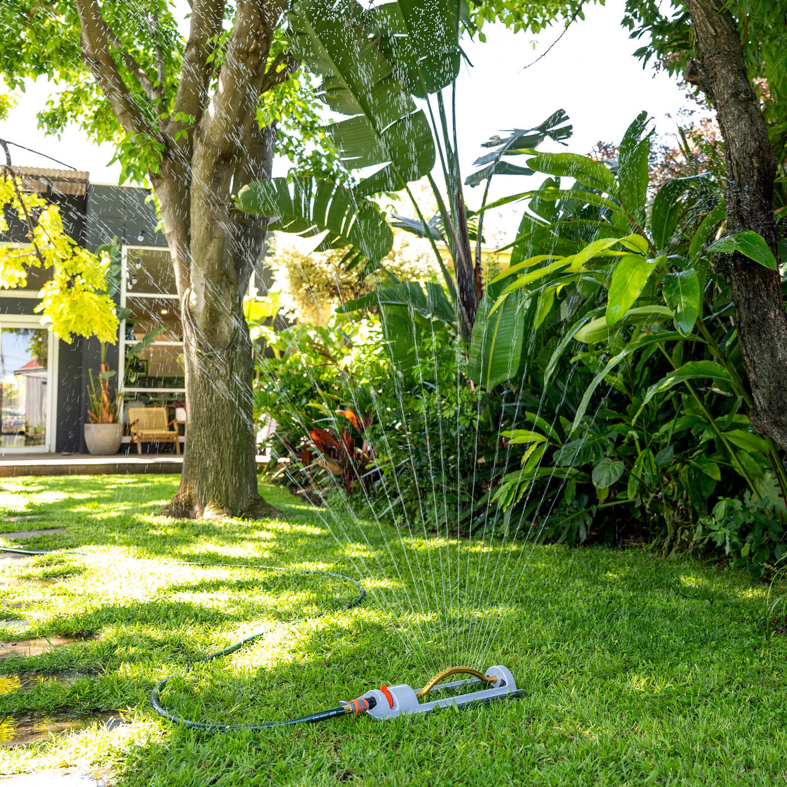 Pope Rainmaker Oscillating Garden Sprinkler for Medium to Large Lawns