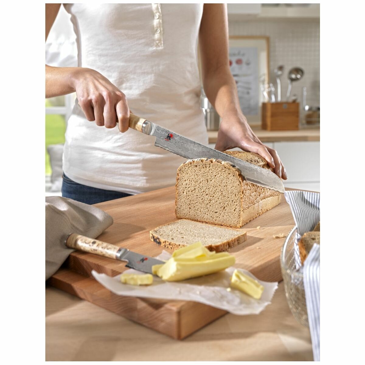 Miyabi Birchwood 5000MCD bread knife - serrated steel blade, beige Birchwood handle - 62508
