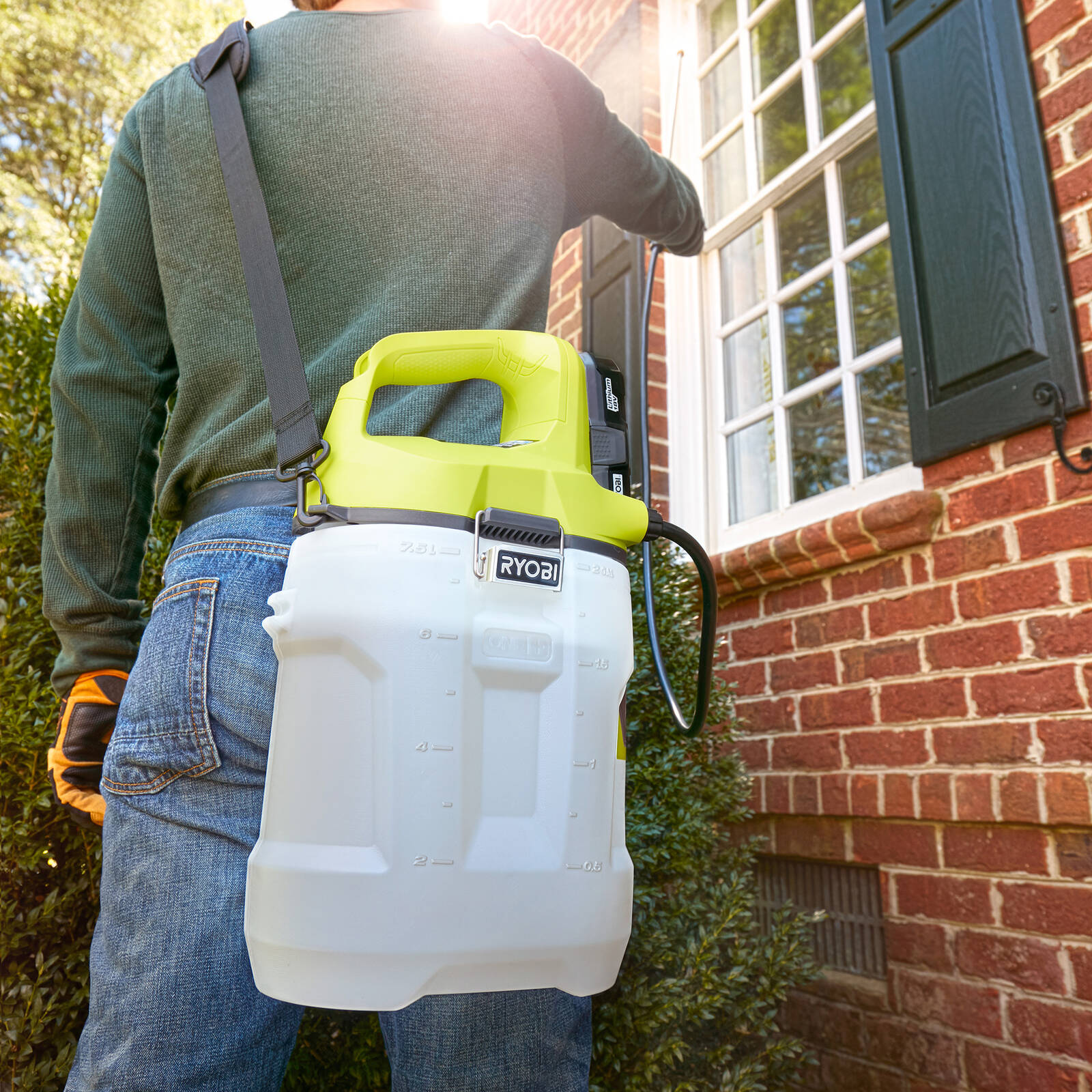 Ryobi 18V ONE+ 7.5L Garden Sprayer Kit R18SPR22, Battery & Charger