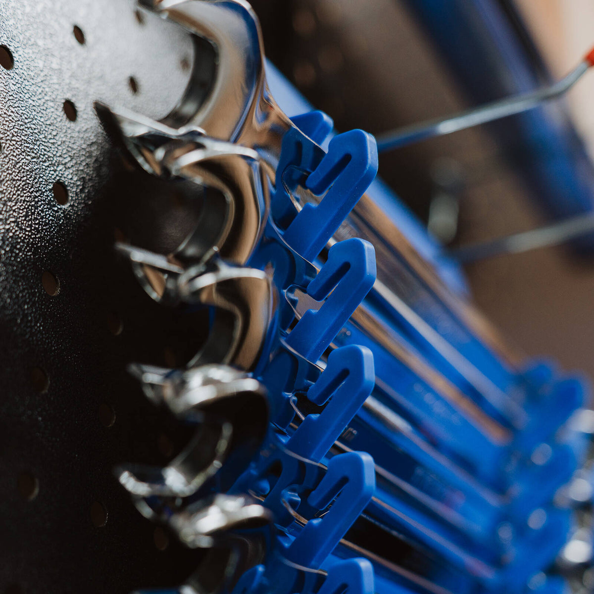 Kincrome 15 Slot Spanner Rack with Locking Mechanism