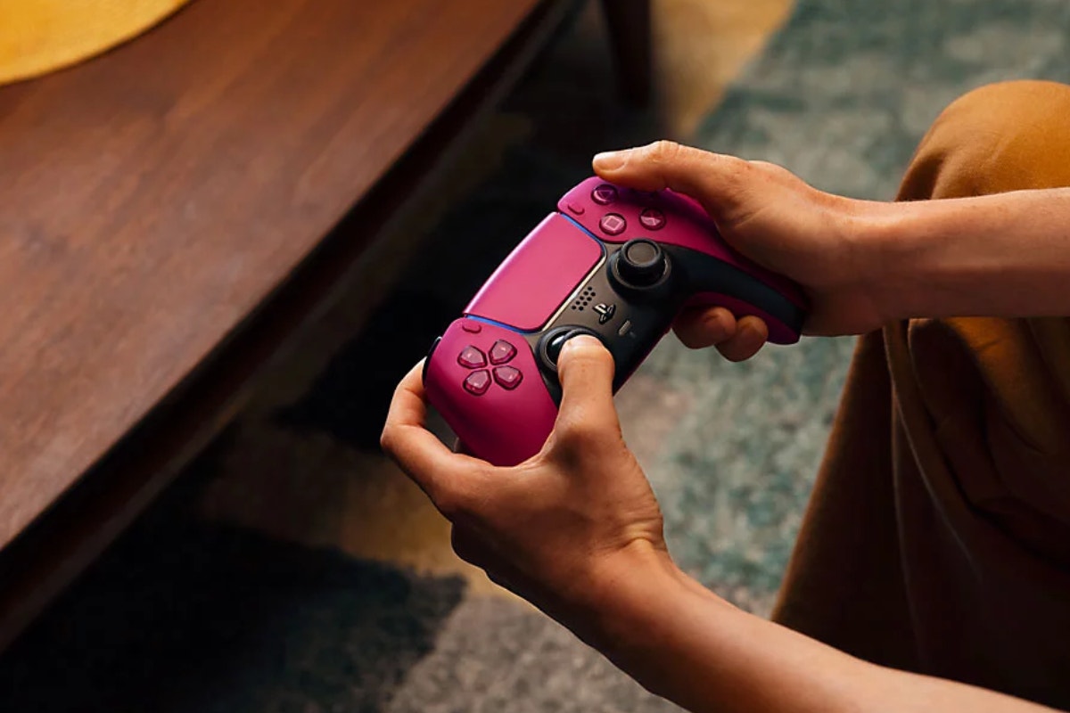 PS5™ PlayStation® 5 DualSense™ Wireless Controller (Cosmic Red)