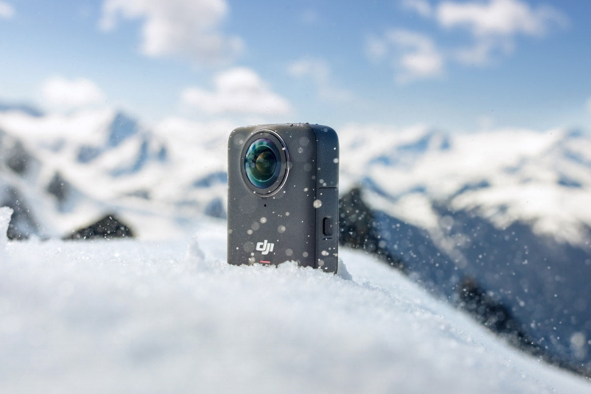 DJI Osmo 360 Adventure Combo