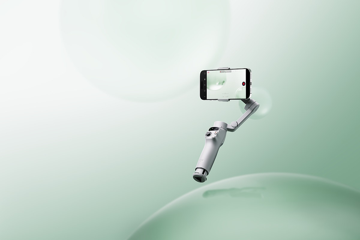 DJI Osmo Mobile 7 Gimbal - SuperSaverAU - view 6