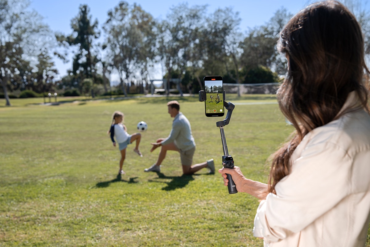 DJI Osmo Mobile 8 Gimbal
