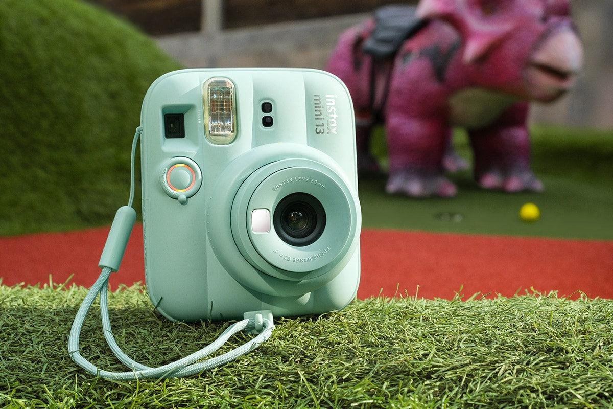 Fujifilm Instax Mini 13 Instant Camera (Lagoon Green)
