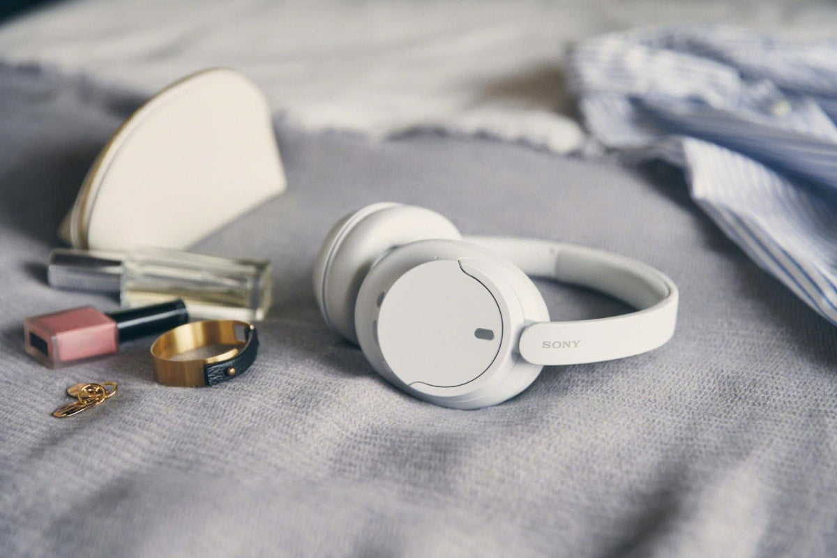 Sony WH-CH720N Wireless Noise Cancelling Headphones (White)
