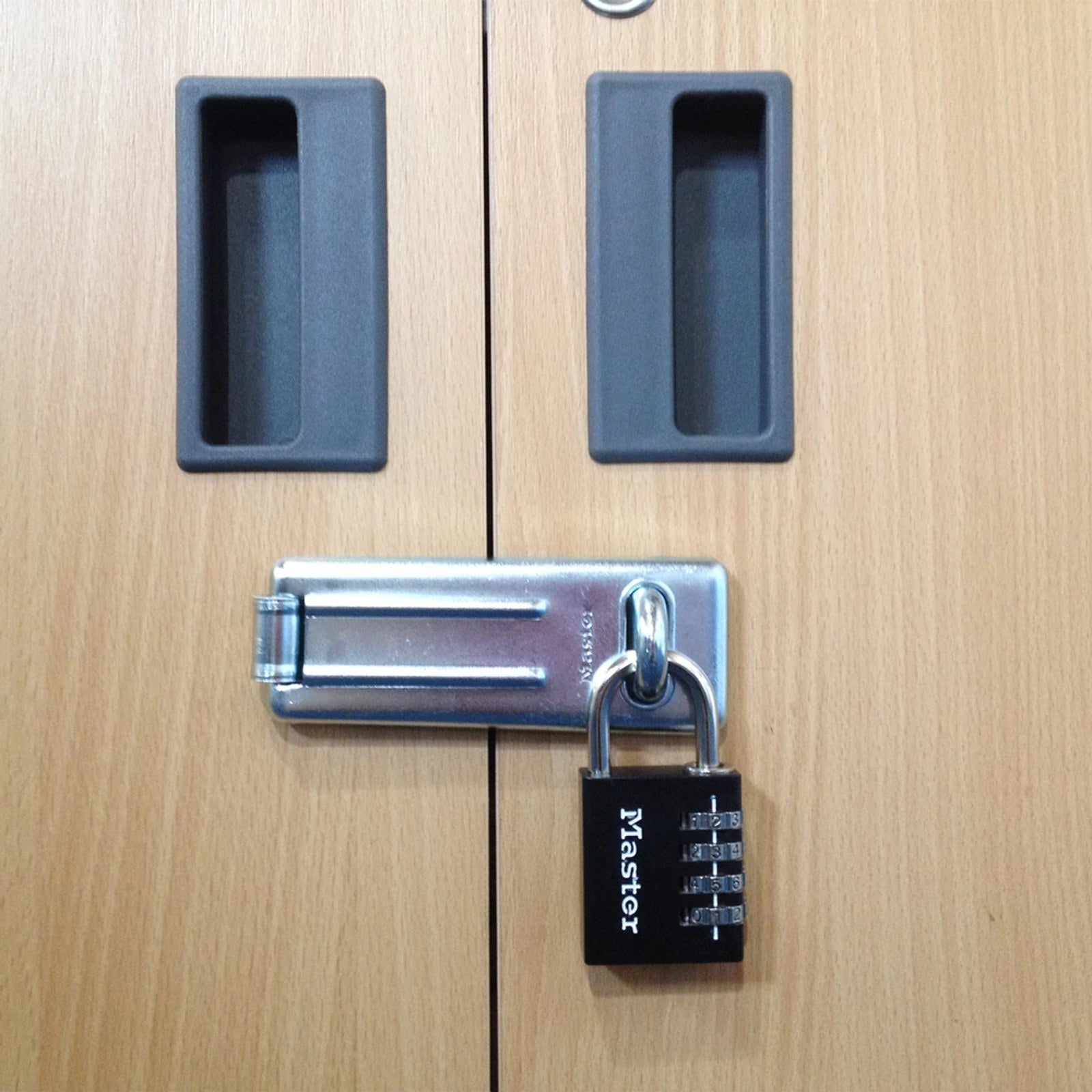 Master Lock 51mm Shackle Combination Padlock Solid Aluminium Brass Steel
