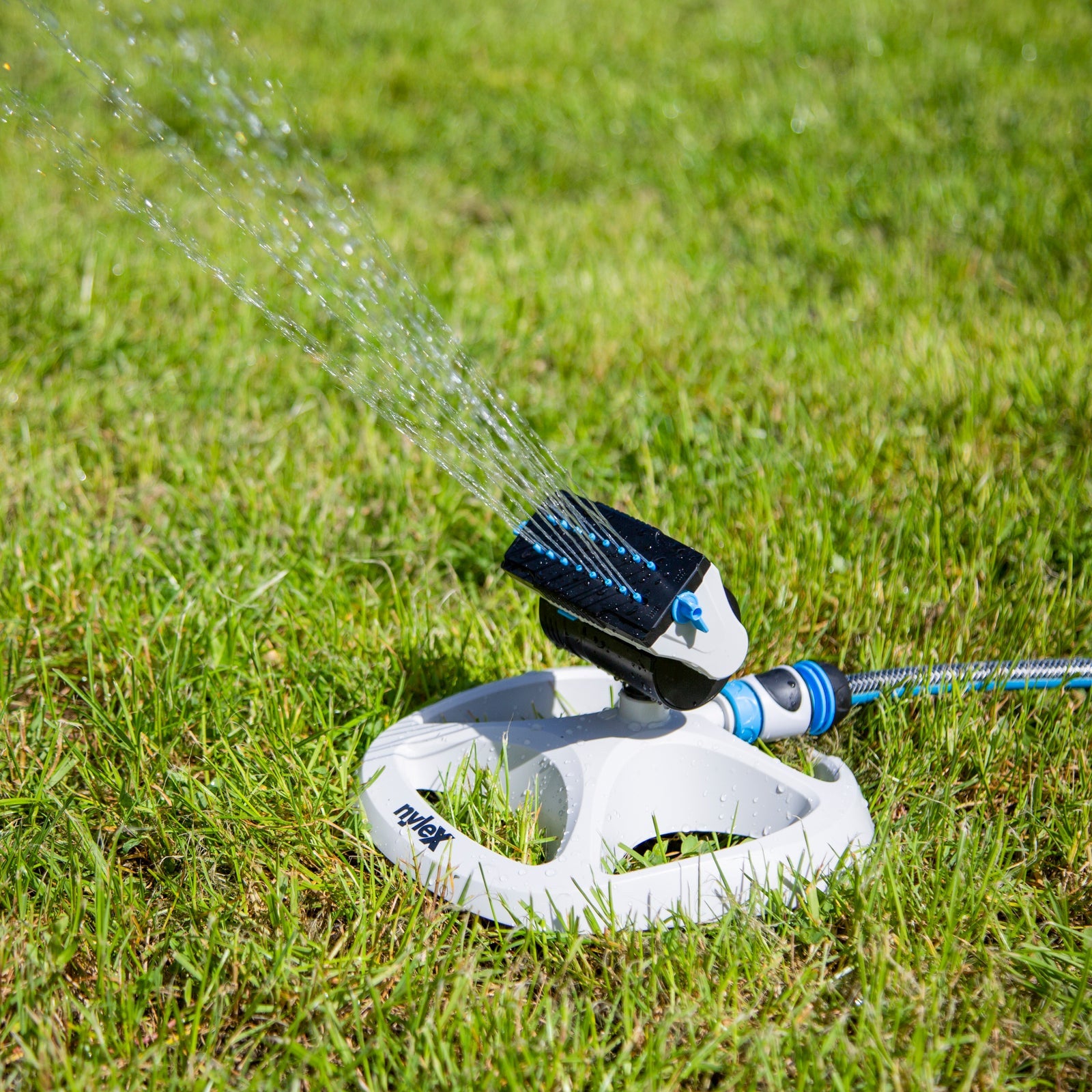 Nylex Oscillating Sprinkler Plus