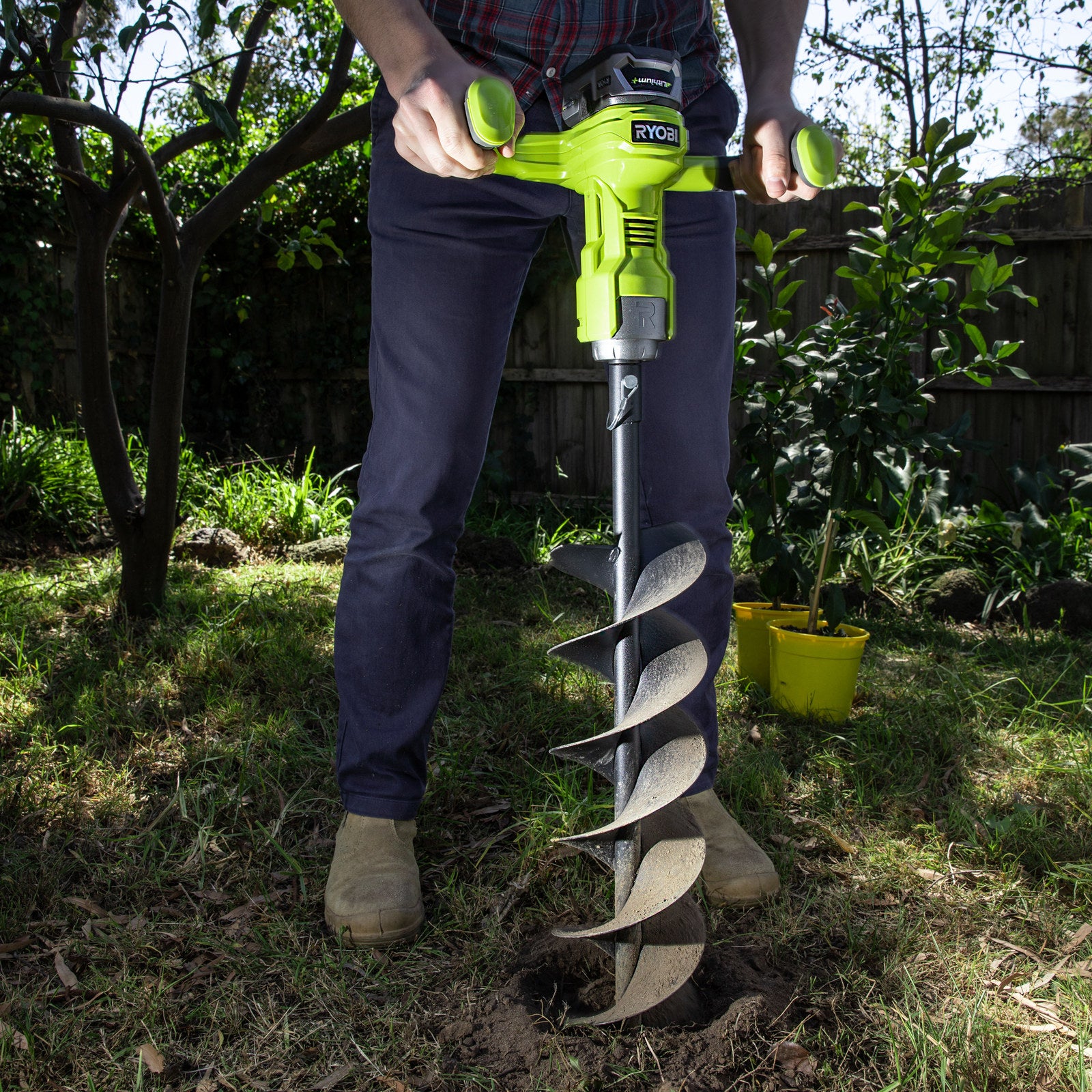 Ryobi 18V ONE+ Brushless Cordless 150mm Planting and Digging Tool Skin Only Green ODT1800