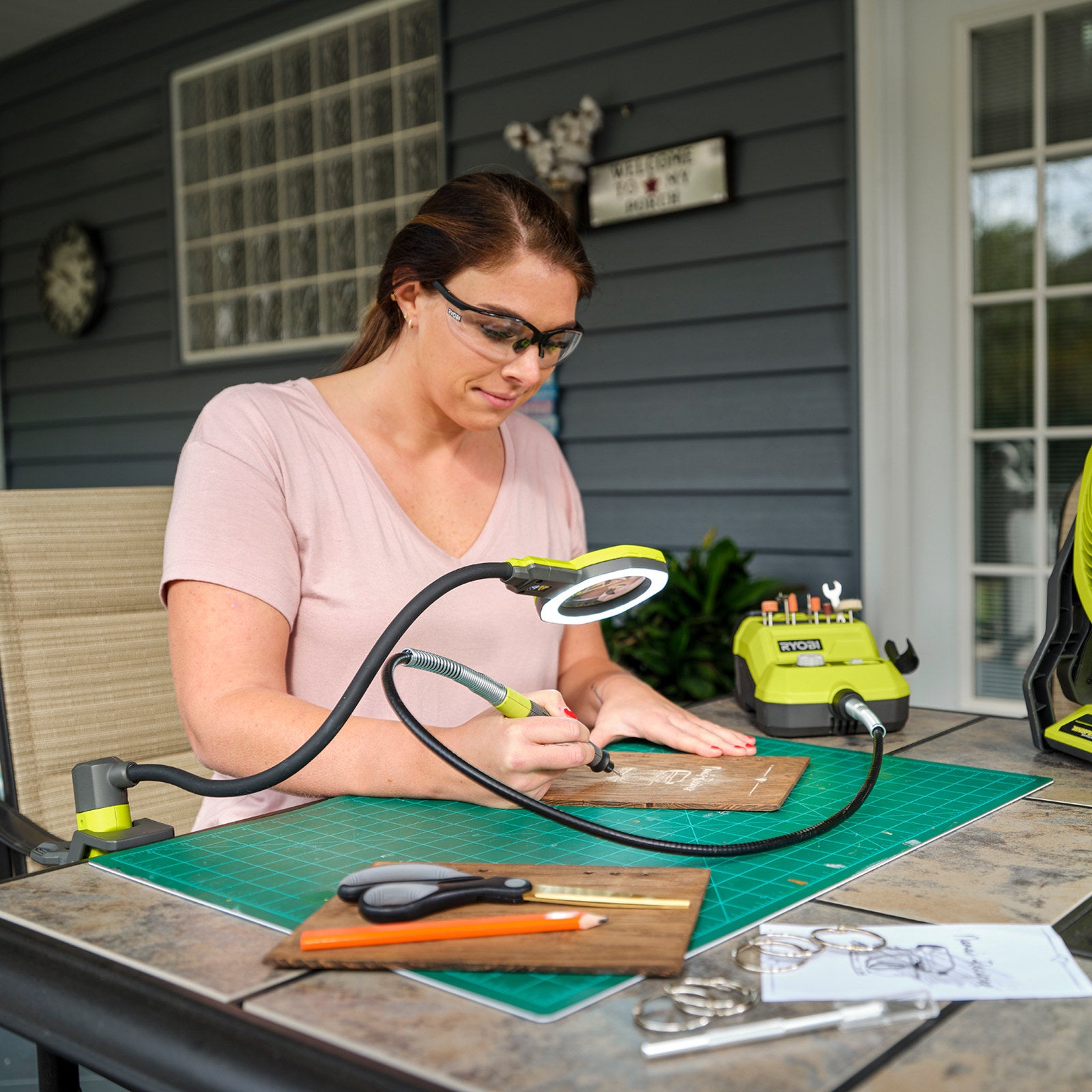 Ryobi 18V ONE+ Variable Speed Rotary Tool Station - Tool Only (RRTS18)