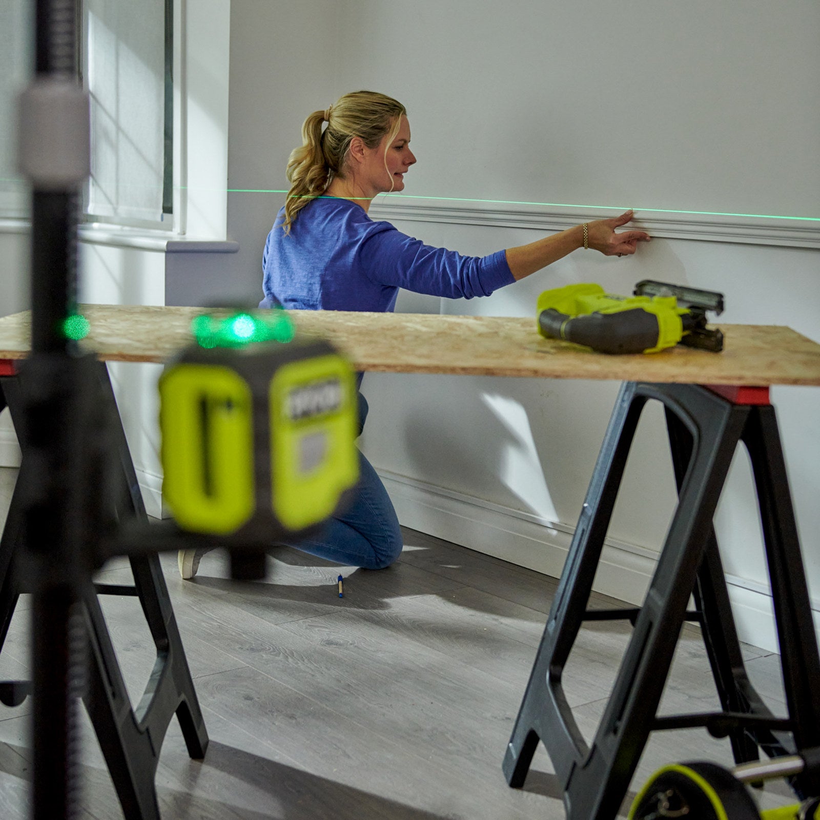 Ryobi 25m 360° Green Line Laser - Self-Levelling (RLL25GN)