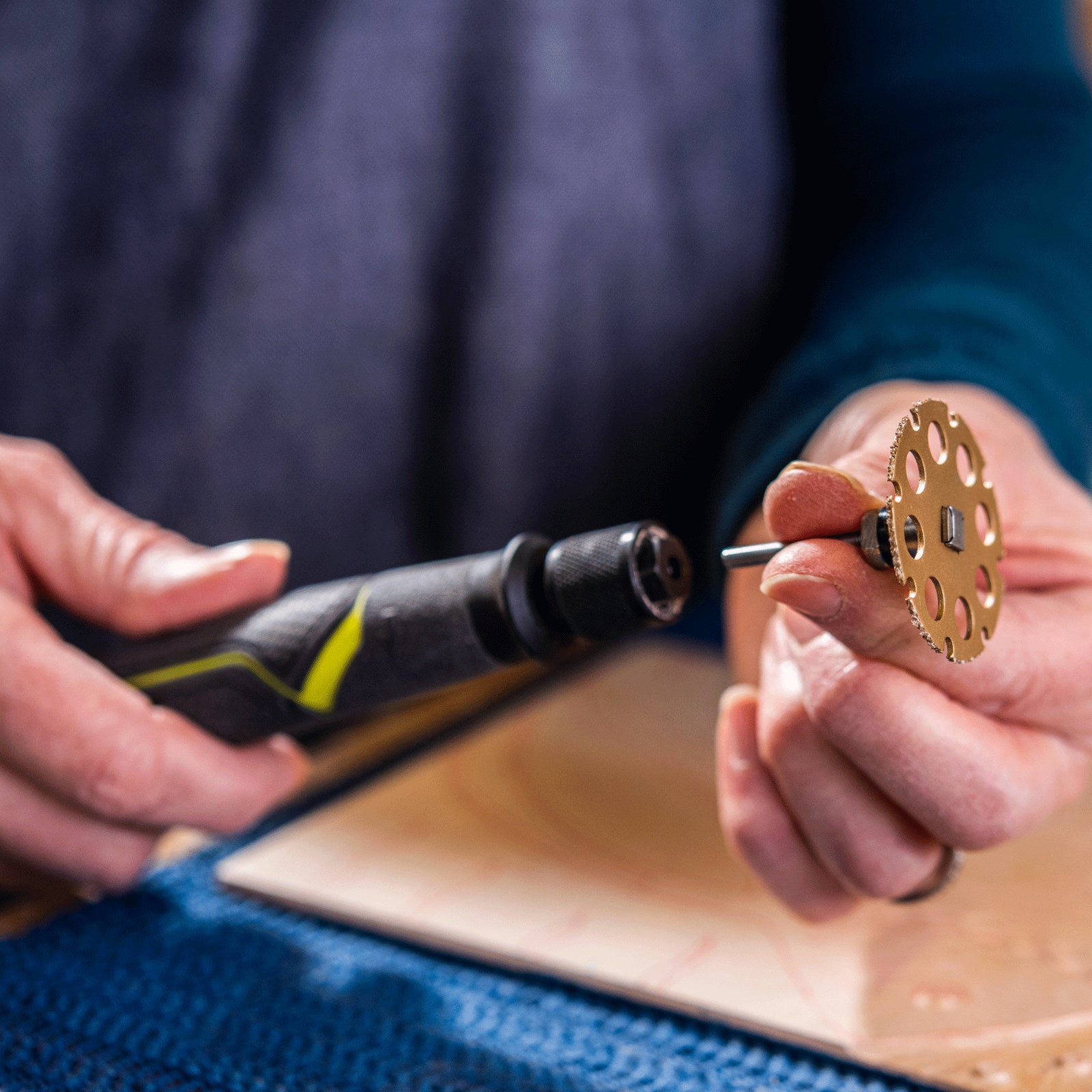 Ryobi Rotary Twist Lock Mandrel for Tool-Free Accessory Changes