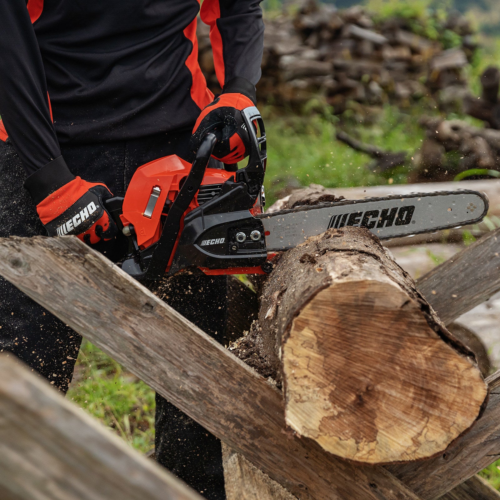 ECHO 350mm 34.4cc 2-Stroke Petrol Chainsaw, 14" Bar, Chain Brake, Orange CS-3510ES