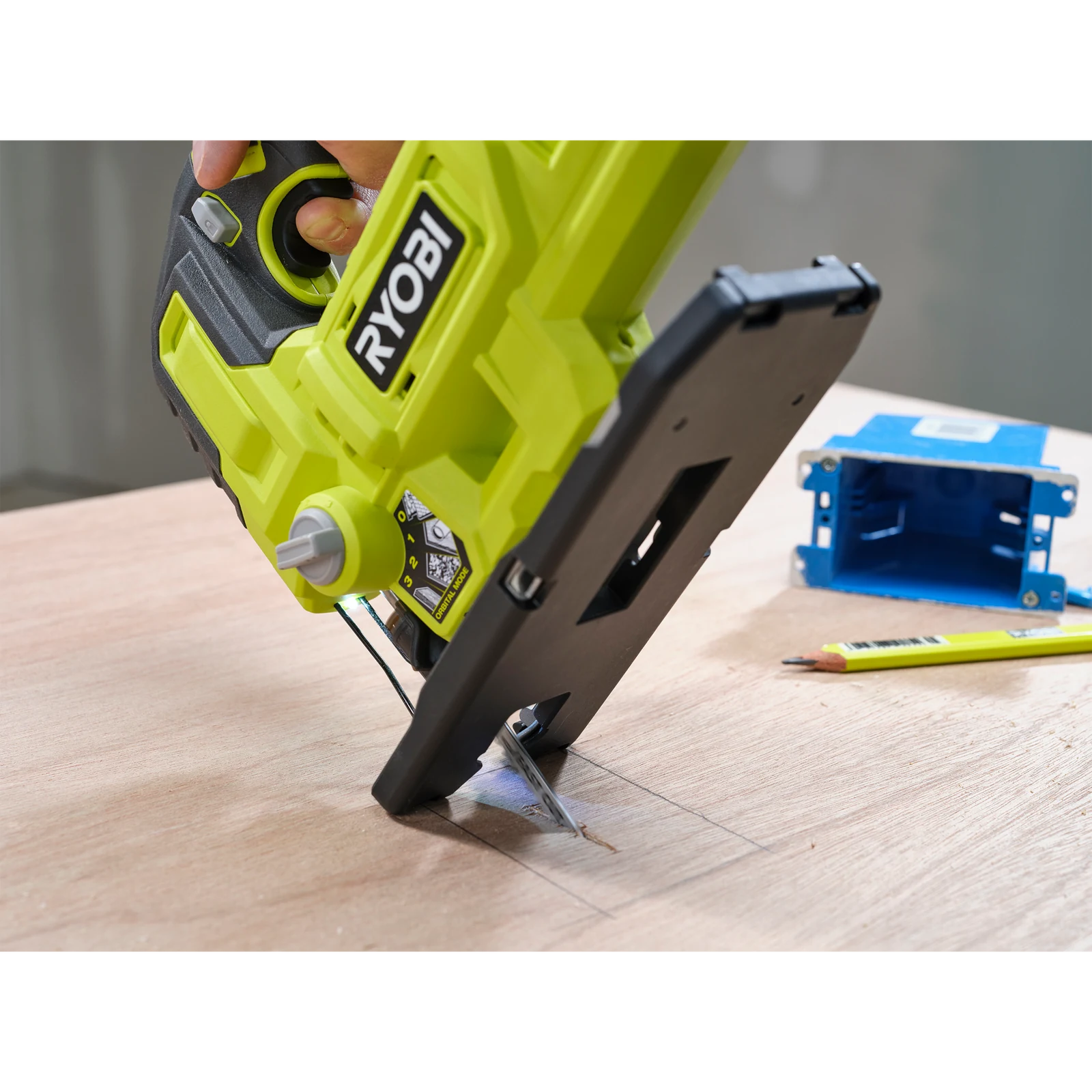 Ryobi 10 Piece Wood Jigsaw Blade Set - Rough to Ultra-Fine Cuts in Timber