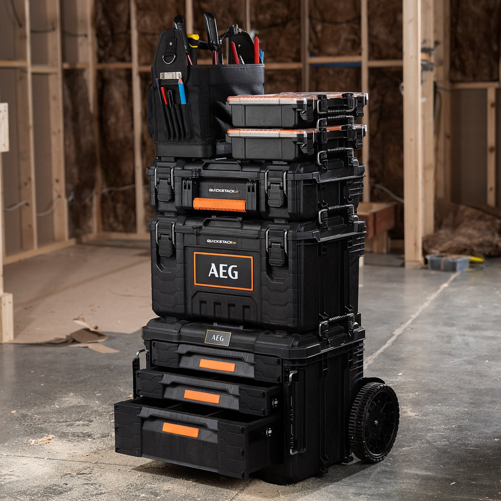 AEG Quickstack 2.0 Medium Toolbox, Modular Stackable Storage