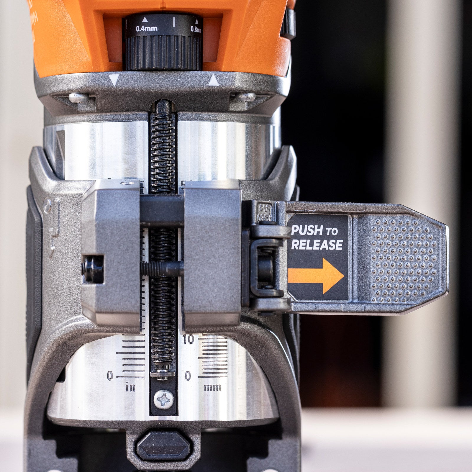 AEG 18V Brushless 1/4" Trim Router A18TRBL20 - Skin Only, Cordless