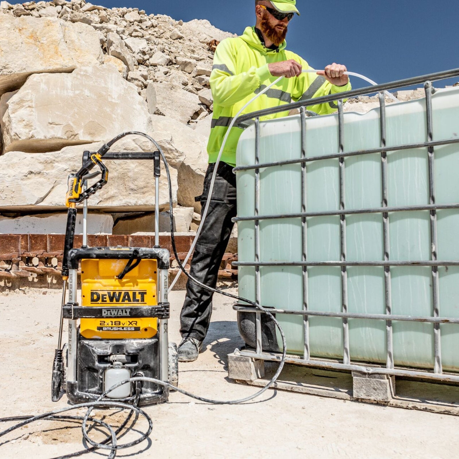 DeWALT 2 x 18V XR Cordless Pressure Washer 1600 PSI - Skin Only DCMPW1600N-XE
