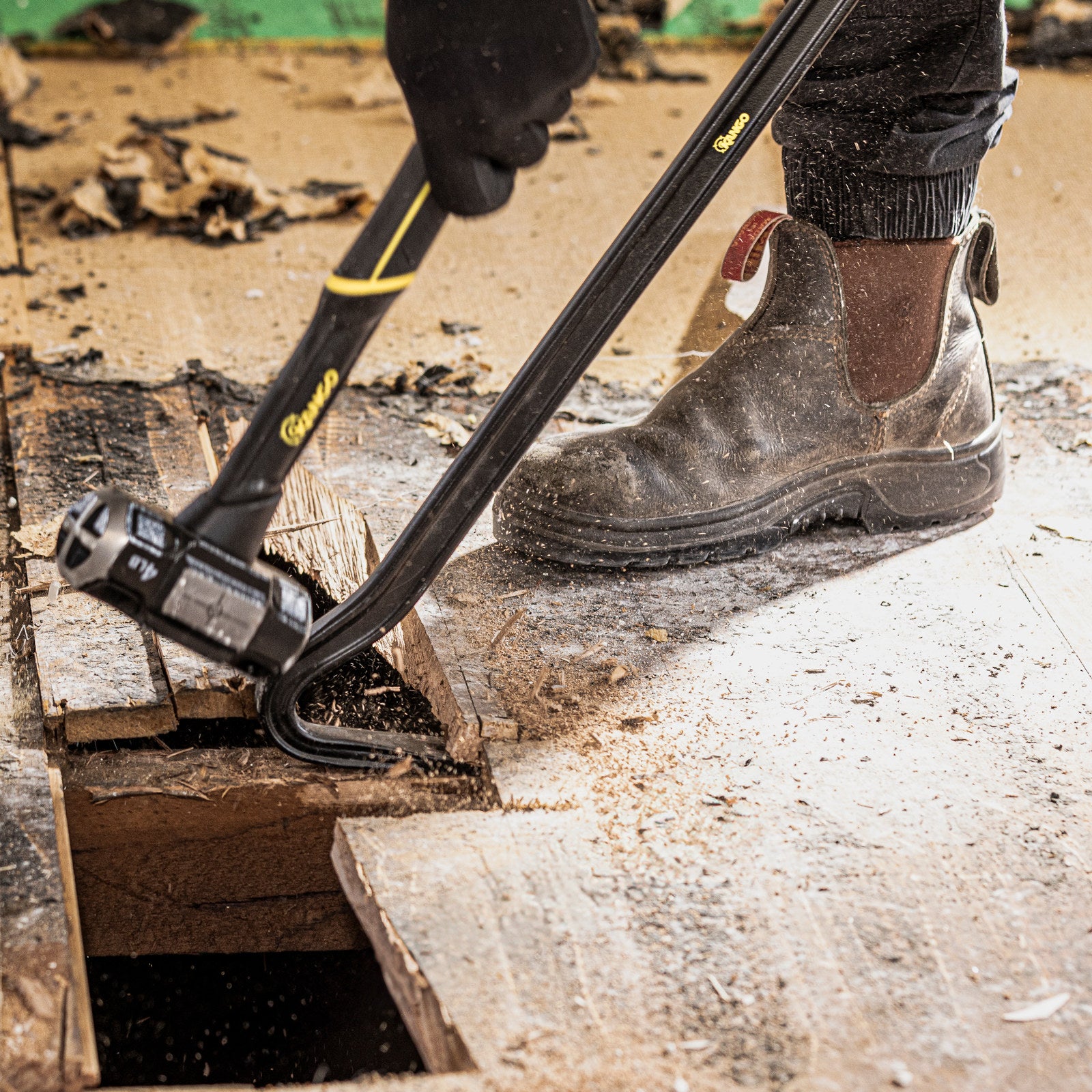 Kango 600mm Wrecking Bar with Nail Extractor and Built-In Fulcrum