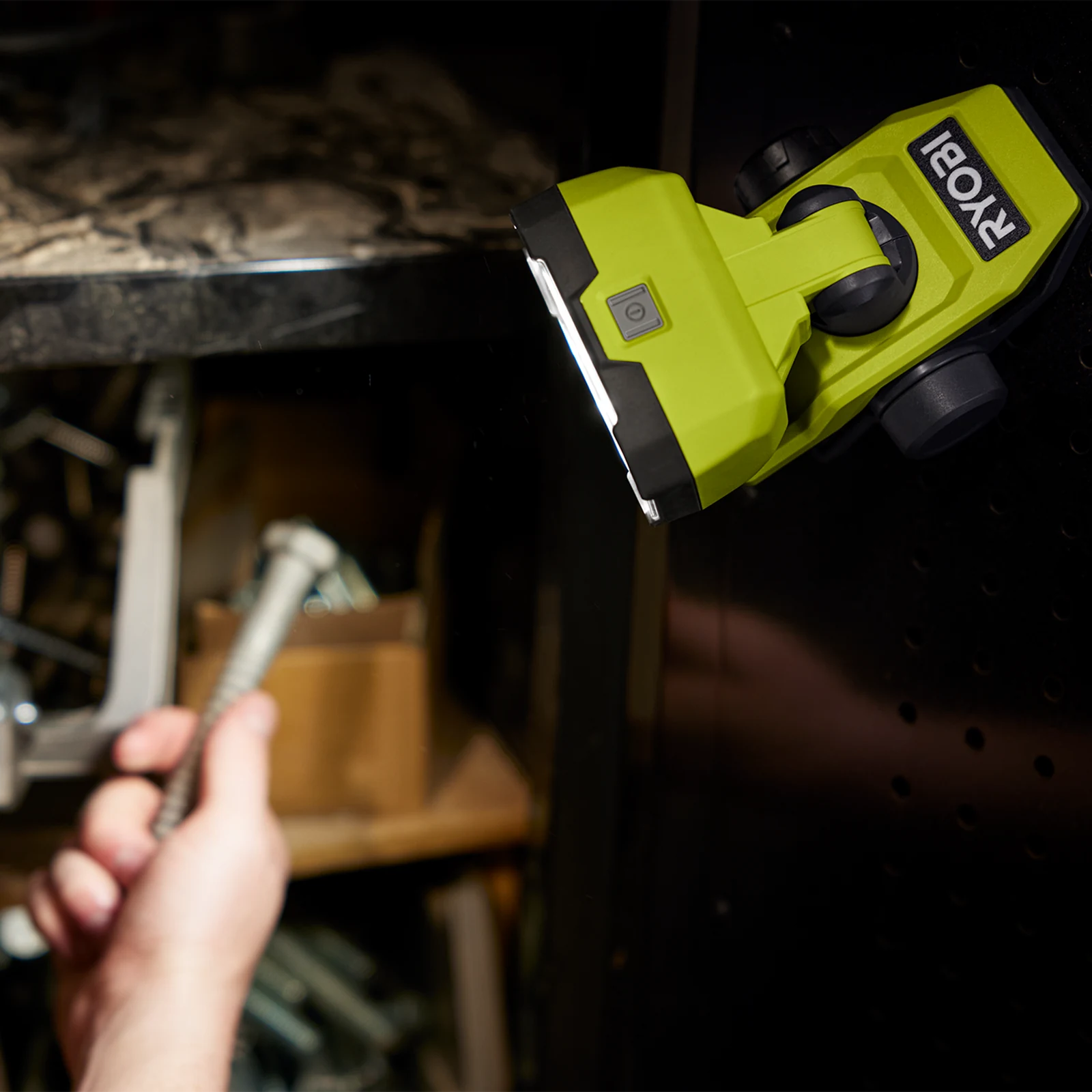 Ryobi USB Lithium Magnetic Clamp Light 2Ah Kit RMCL4K - Cordless LED Work Light