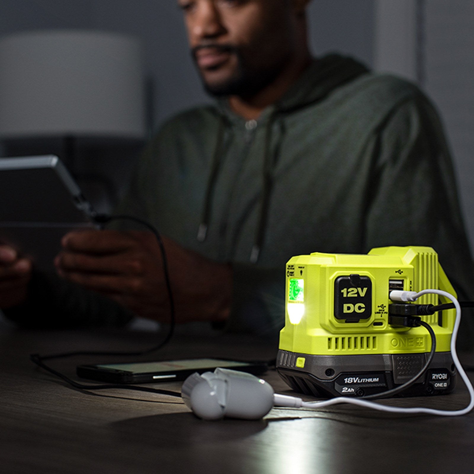 Ryobi 18V 120W ONE+ Battery Power Source R18BT12V with DC & USB Outlets
