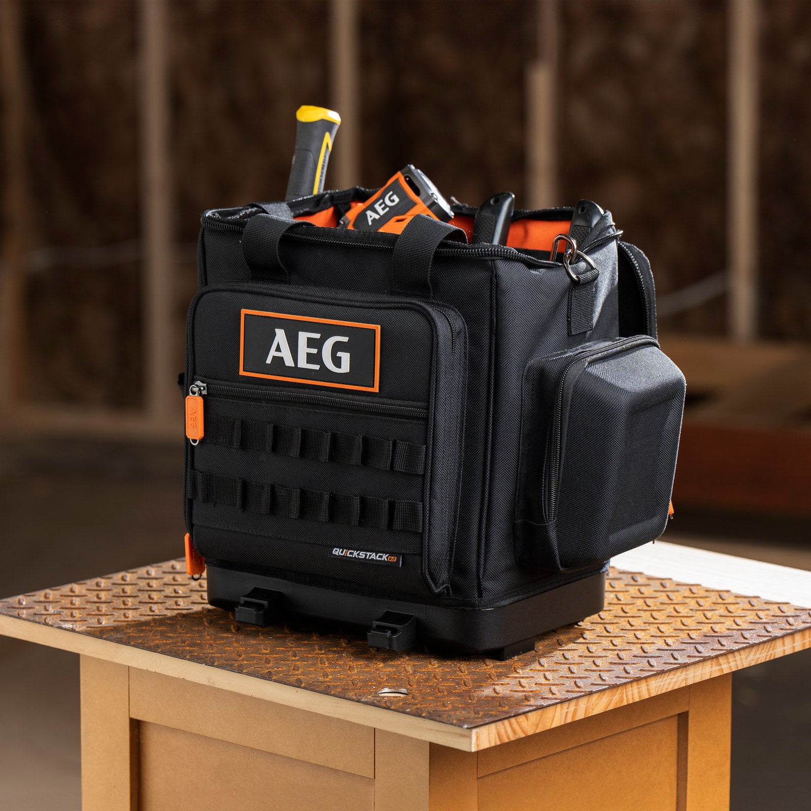 AEG QUICKSTACK 2.0 Half-Size Technicians Tool Bag with 33 Pockets