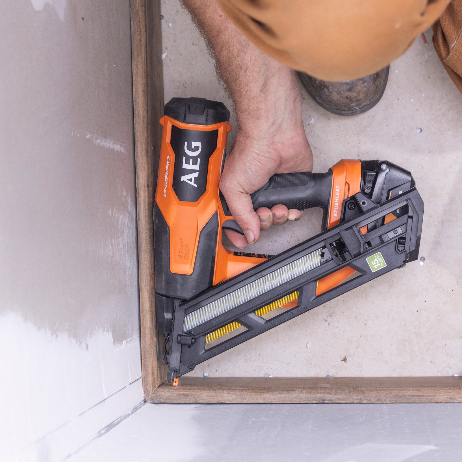 AEG 18V F-RAPID 15GA DA Angled Brad Nailer A18FAFNDA15GB0 - Skin Only