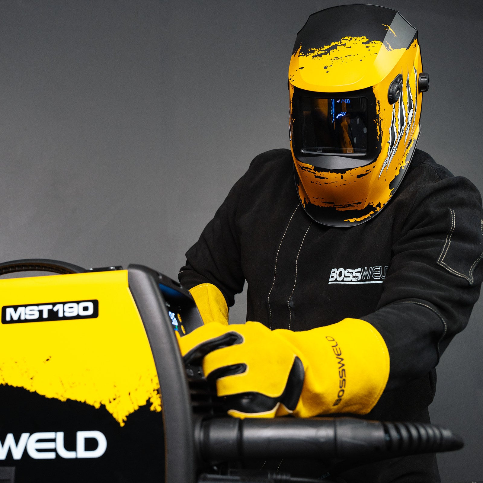Bossweld VX-3 Griz Auto Darkening Welding Helmet, Variable Shade 4-8/9-13, 100 x 60mm Lens