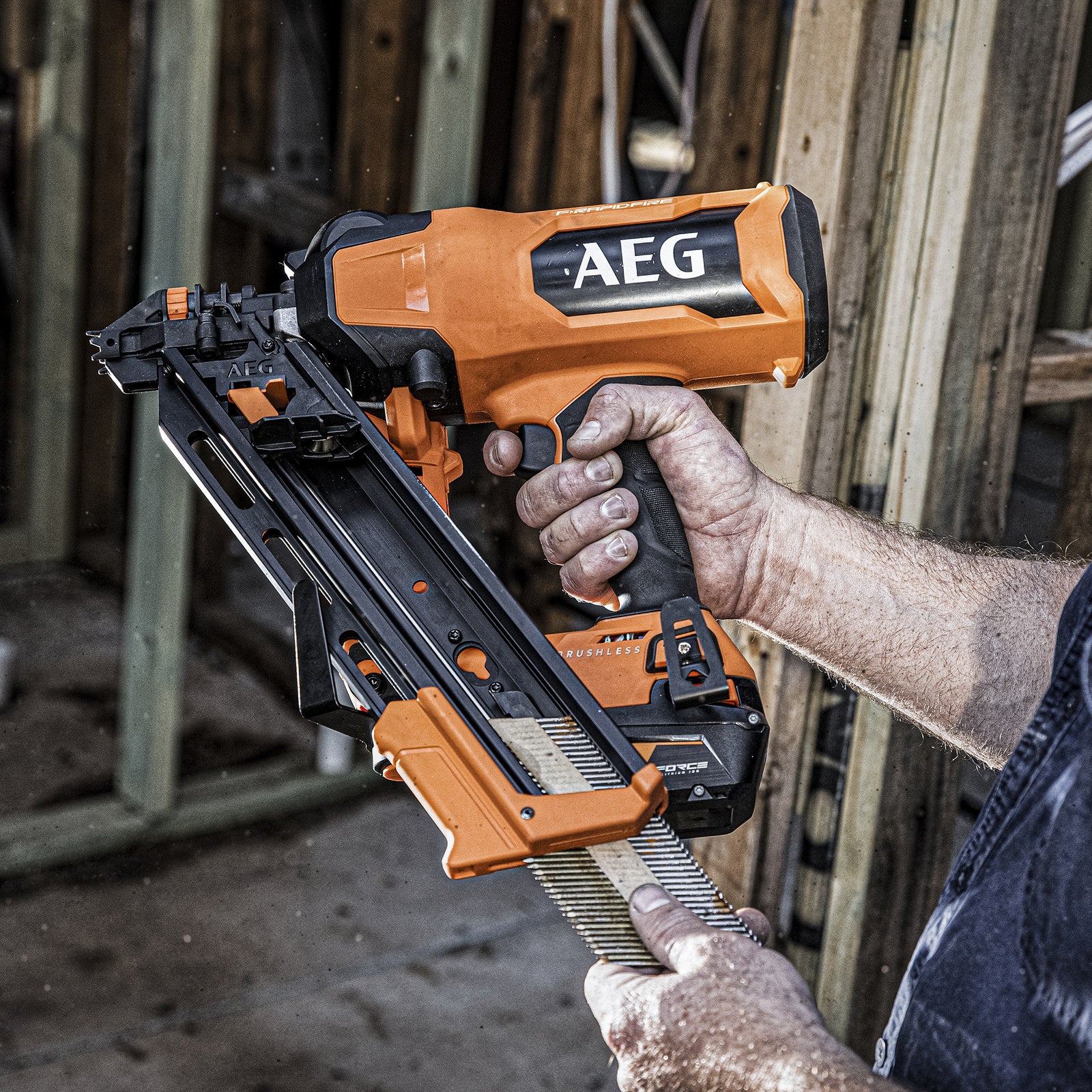 AEG 18V F-Rapid 10Ga 30-34 Degree Framing Nailer Skin