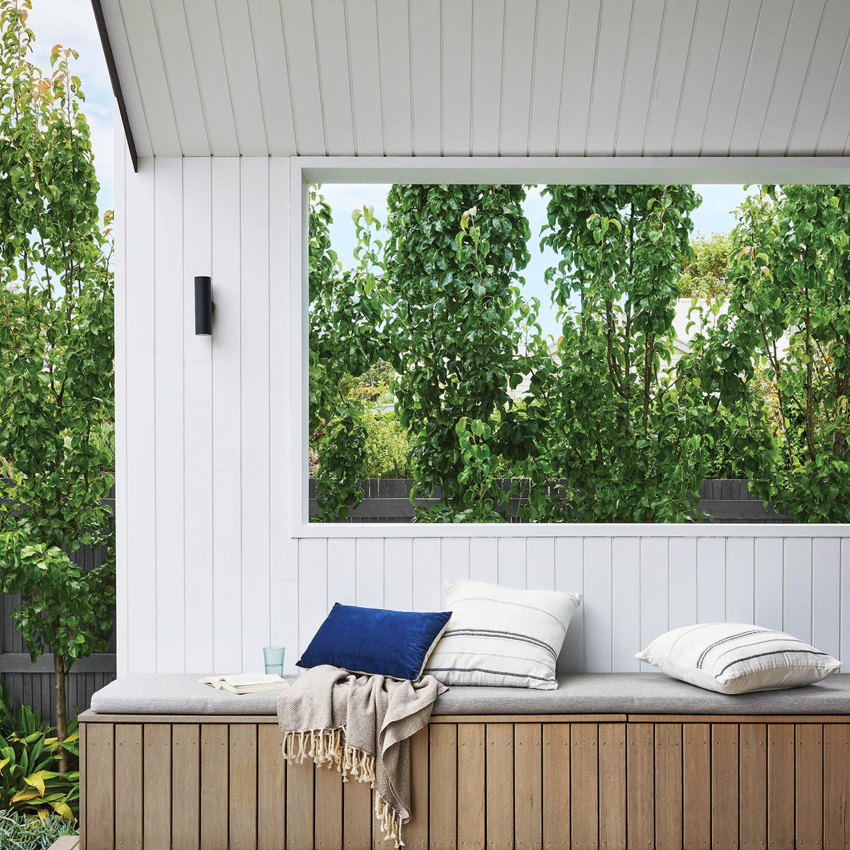 Cabot's 4L White Timbercolour Deck & Exterior Paint - Water Based, UV Resistant, Tintable