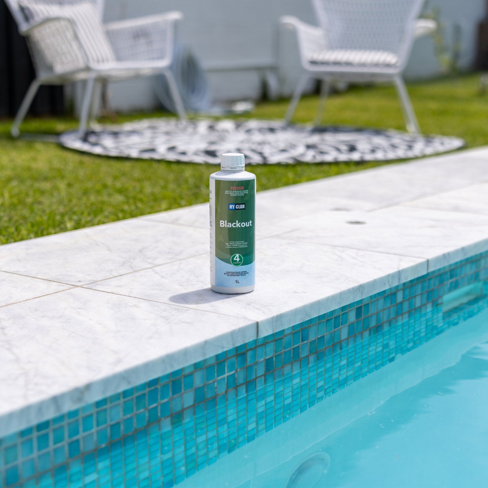 Hy-Clor 1L Pool Blackout Blackspot & Algae Control
