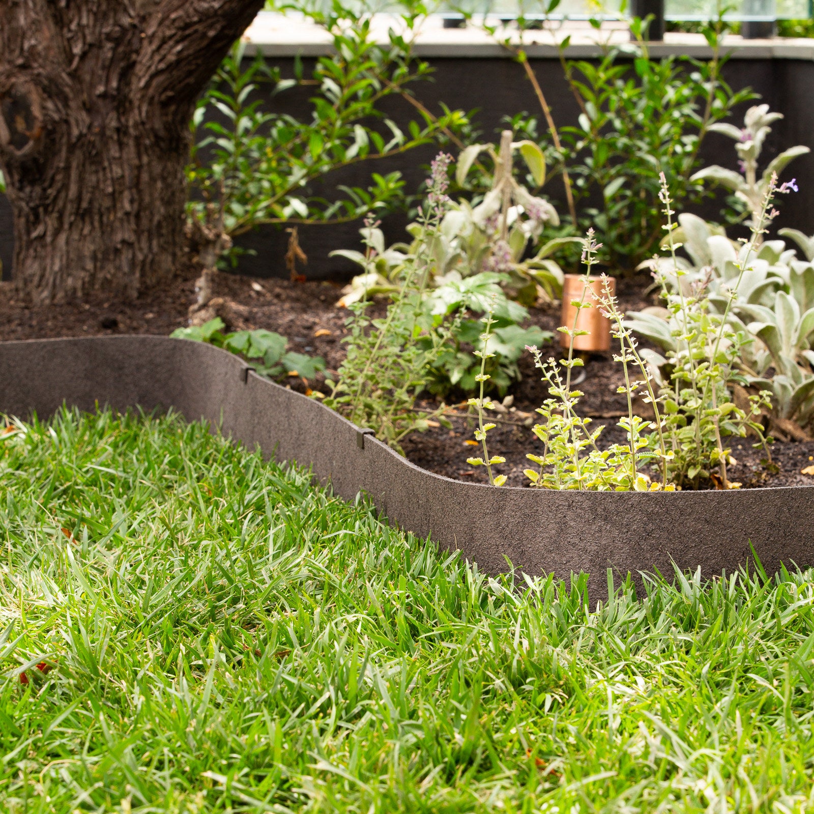 Tuscan Path 6m x 12cm Rubber Thinline Garden Edging
