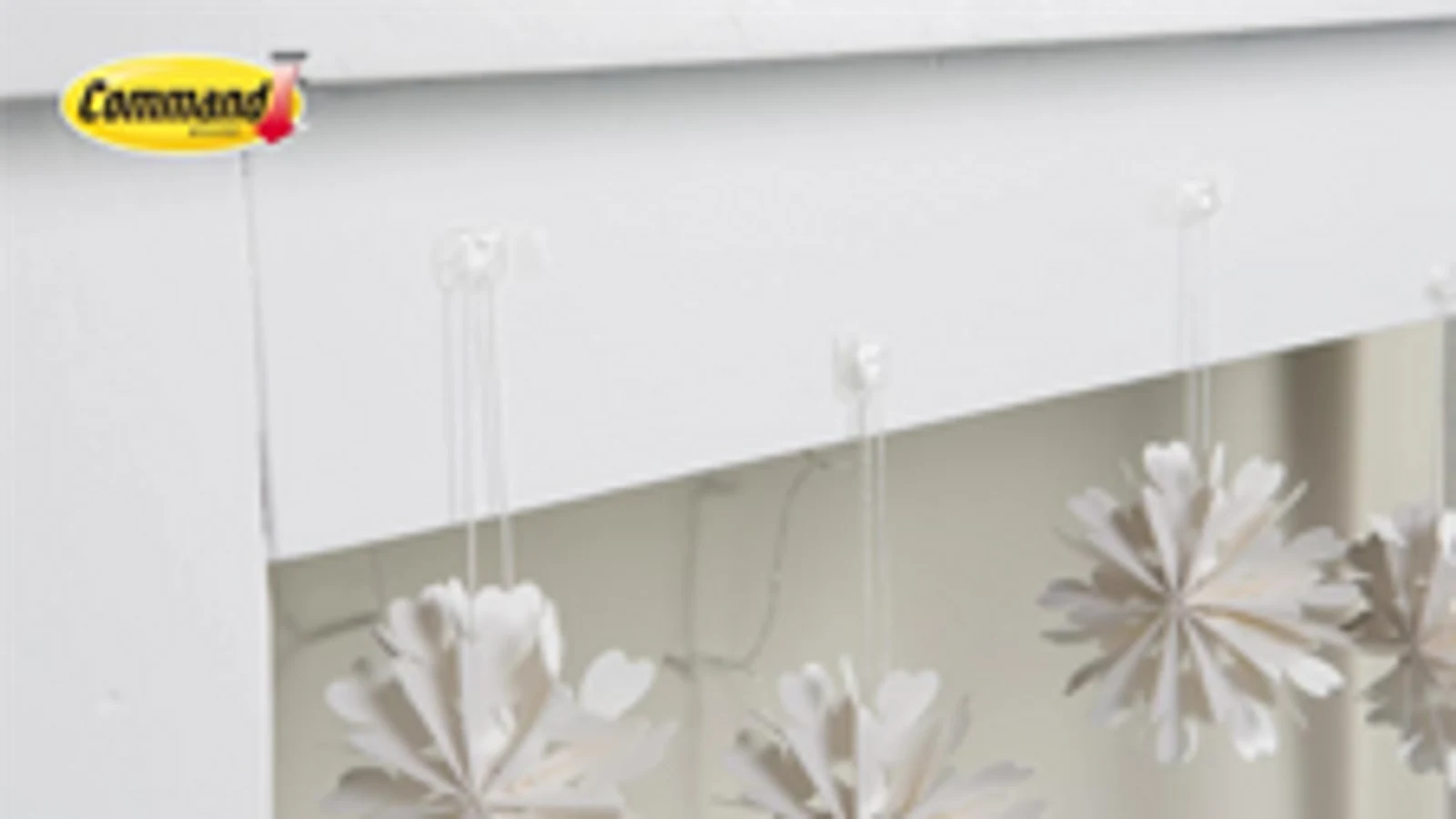 Command Clear Adhesive Decorating Clips - 20 Pack, Damage-Free
