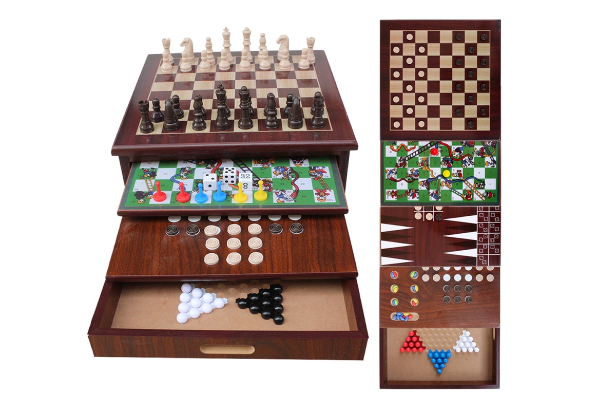 Kogan 15-in-1 Games Board (Dark Brown)