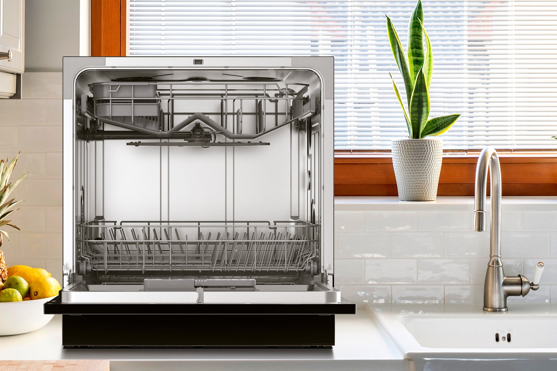 Kogan Benchtop Dishwasher (8 Place, Black)