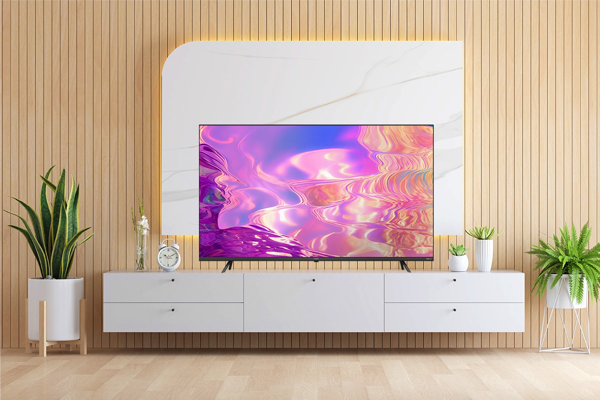 Kogan 55" QLED 4K Smart Roku TV - R96Q