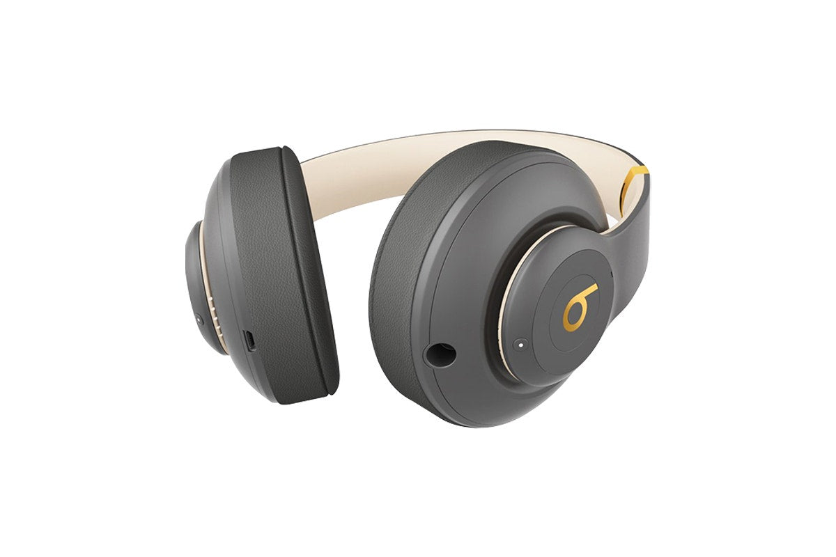 Beats Studio3 Wireless Over-Ear Headphones (Shadow Gray)