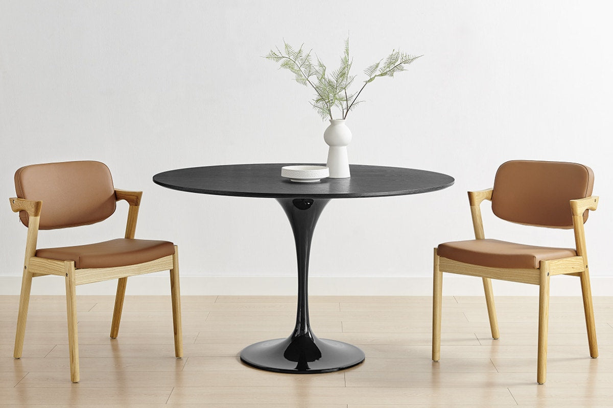 Matt Blatt Eero Saarinen Round Tulip Dining Table in Black Ash Veneer Replica (Black, 120cm)