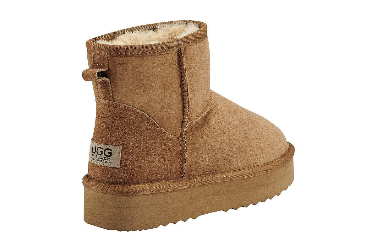UGG Outback Premium Australian Sheepskin Mini Classic Platform Boot (Chestnut, Size 10M/11W US)