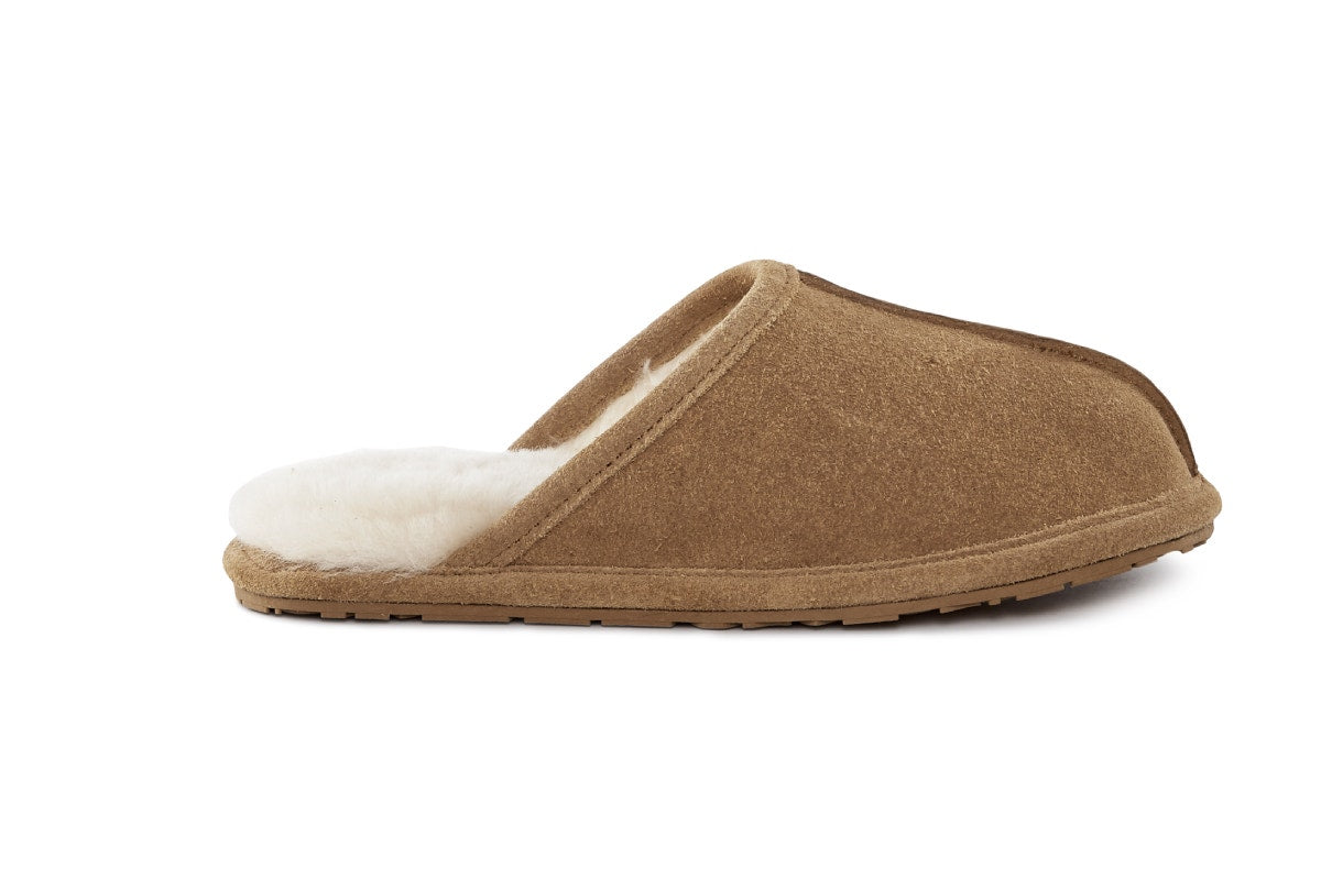 UGG Outback Premium Australian Sheepskin Scuff Slipper (Chestnut, Size 13M/14W US)
