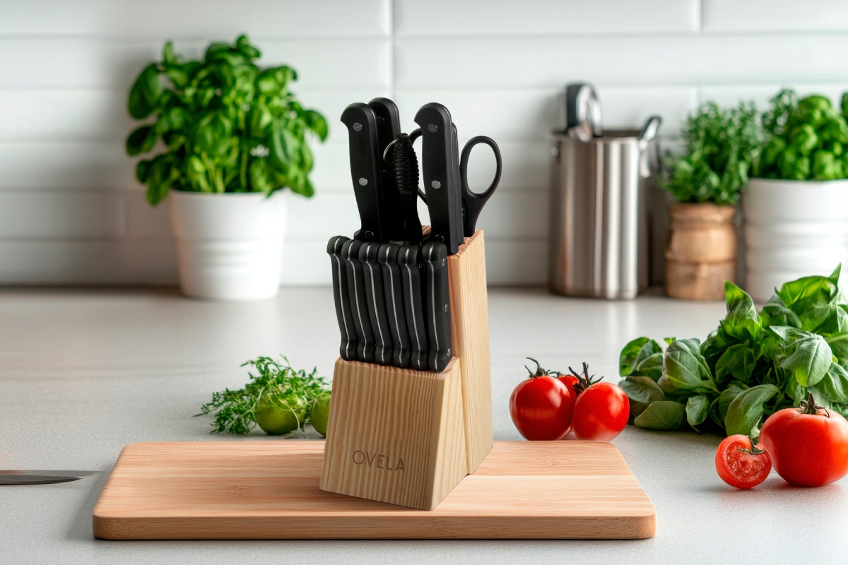 Ovela 14 Piece Knife Block Set