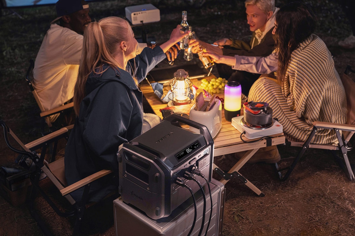 Segway CUBE1000A Portable Power Station - 1000Wh - SuperSaverAU - view 2