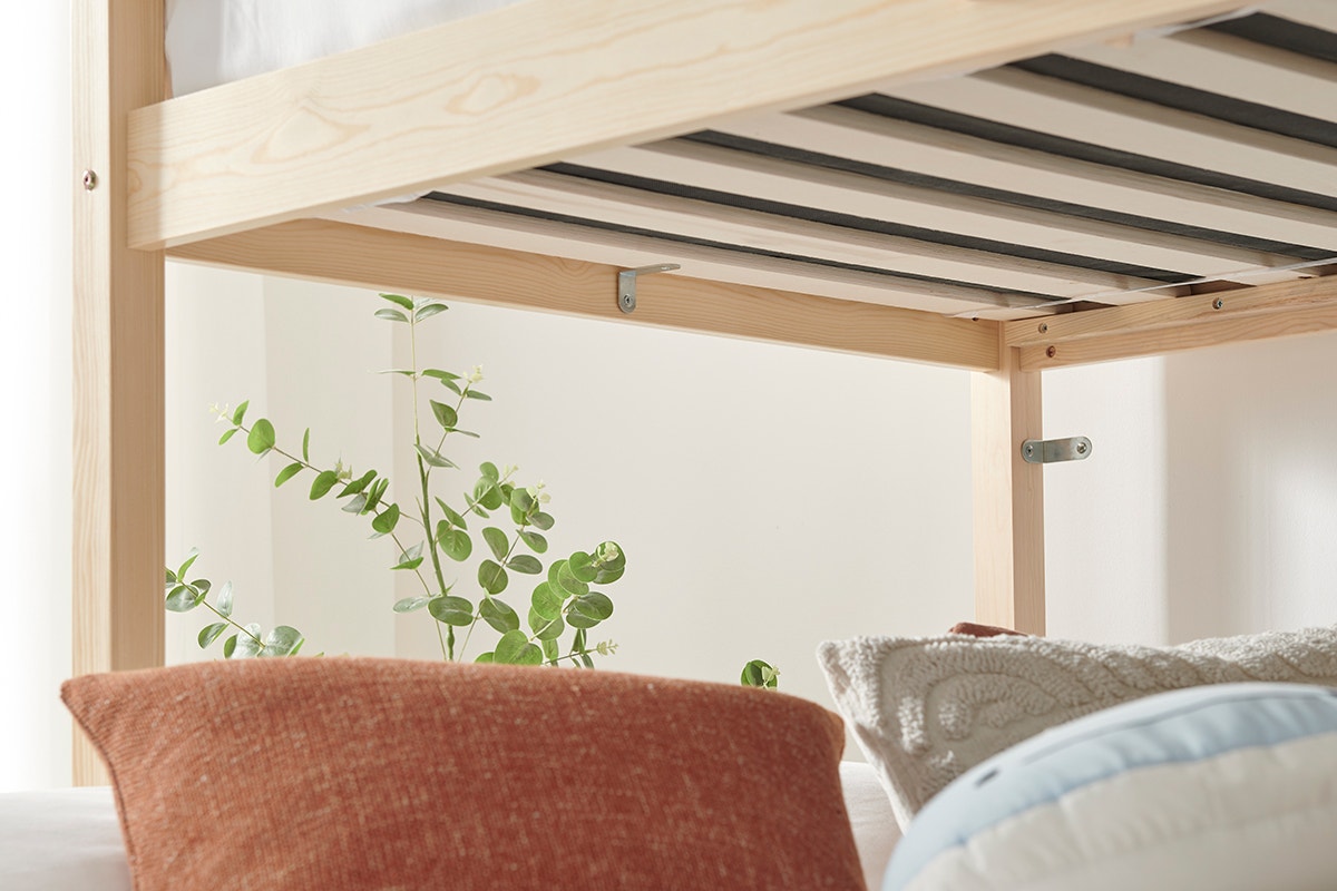 Shangri-La Pasadena Single Over Double Bunk Bed (Natural)