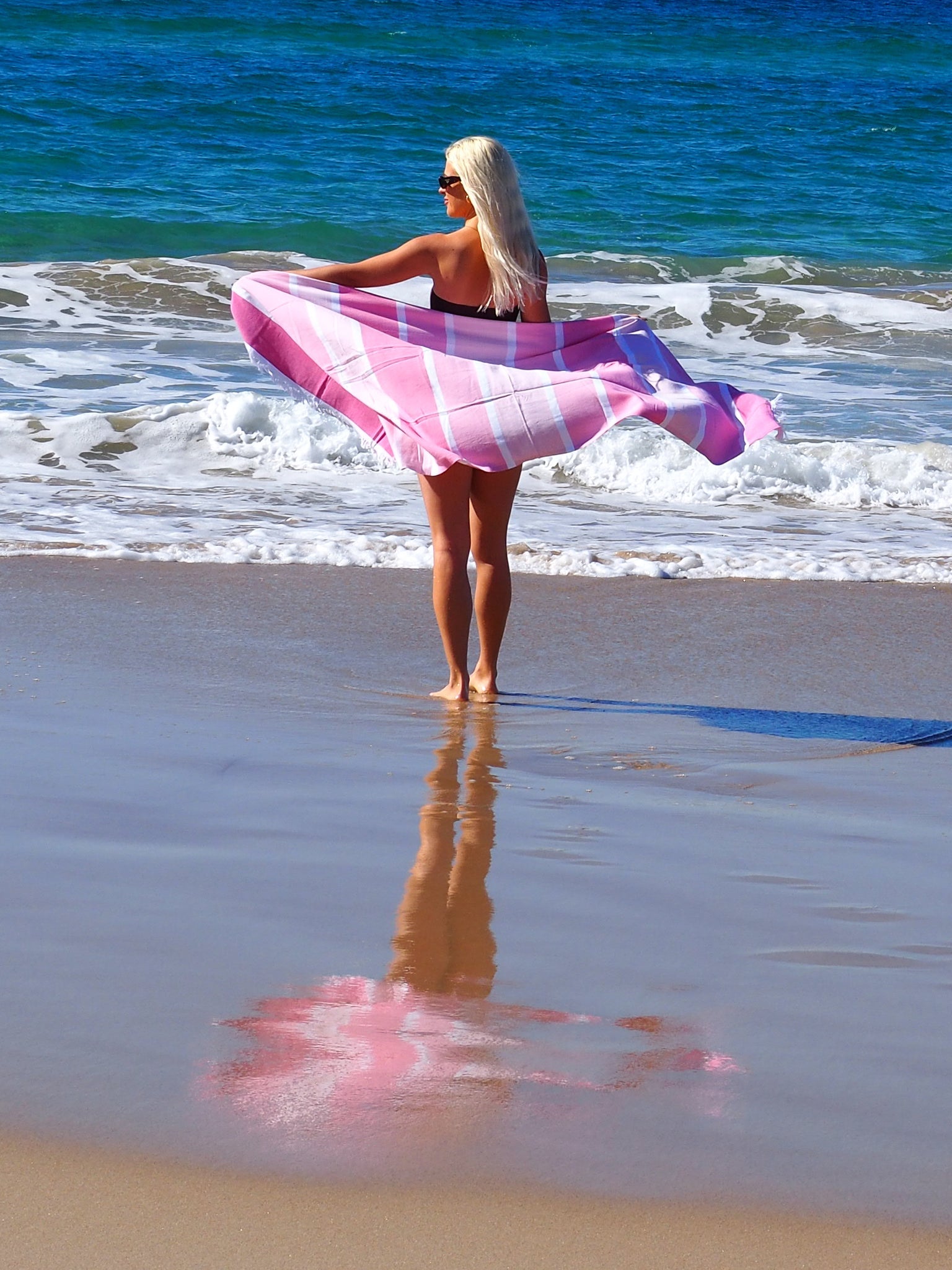 Sorrento Pure Turkish Cotton Beach Towel - Quick Drying, 95 x 175cm, Candy - SuperSaverAU - view 3