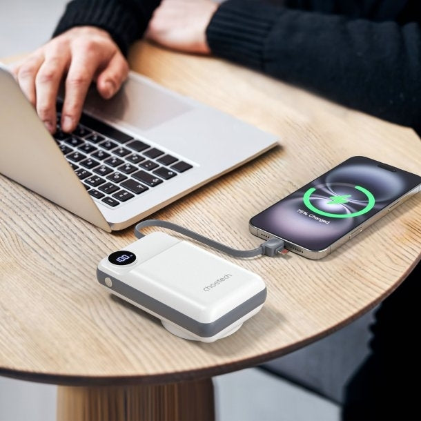 CHOETECH B696-WH 20000mAh 22.5W USB-A + USB-C x 2 + MagLeap Wireless Charge Power Bank White - SuperSaverAU - view 3